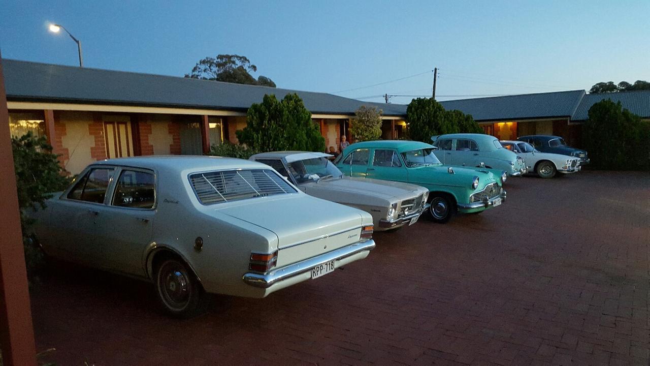 Gateway Motor Inn - Self Check-In Broken Hill Buitenkant foto