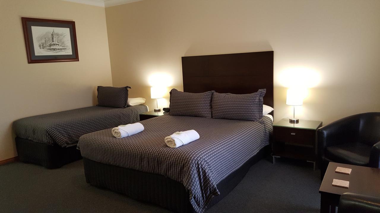 Gateway Motor Inn - Self Check-In Broken Hill Buitenkant foto